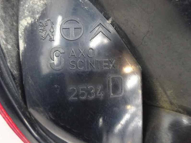 PILOTO TRASERO DERECHO CITROEN XSARA BERLINA 2002 2.0 HDI (90 CV)