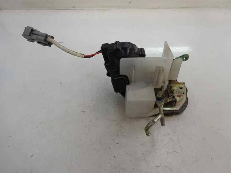 CERRADURA PUERTA TRASERA IZQUIERDA TOYOTA RAV 4 FUNCRUISER 1999 2.0 16V (128 CV)