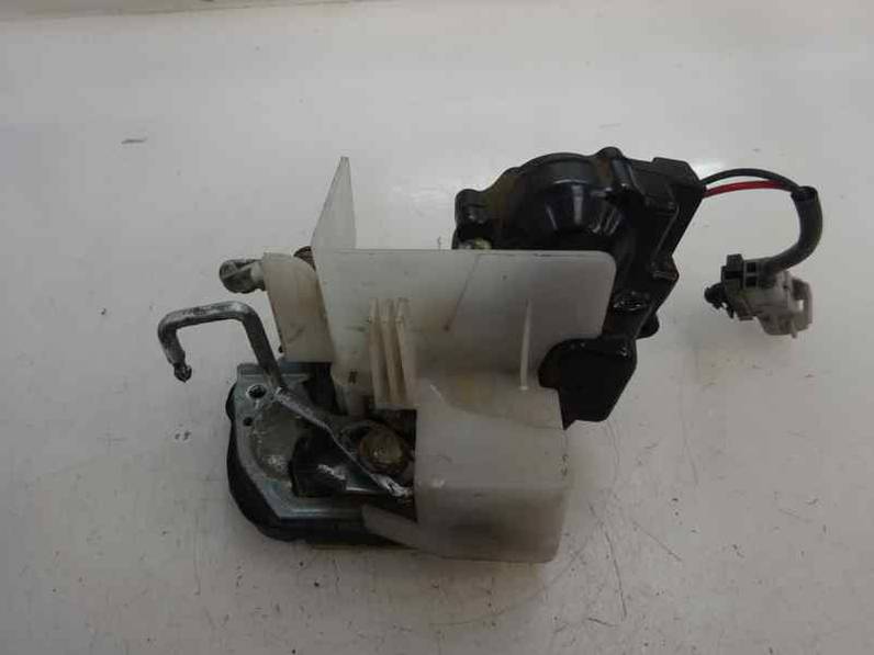 CERRADURA PUERTA TRASERA DERECHA TOYOTA RAV 4 FUNCRUISER 1999 2.0 16V (128 CV)