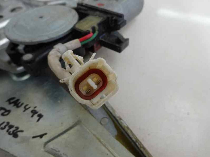 ELEVALUNAS TRASERO DERECHO TOYOTA RAV 4 FUNCRUISER 1999 2.0 16V (128 CV)