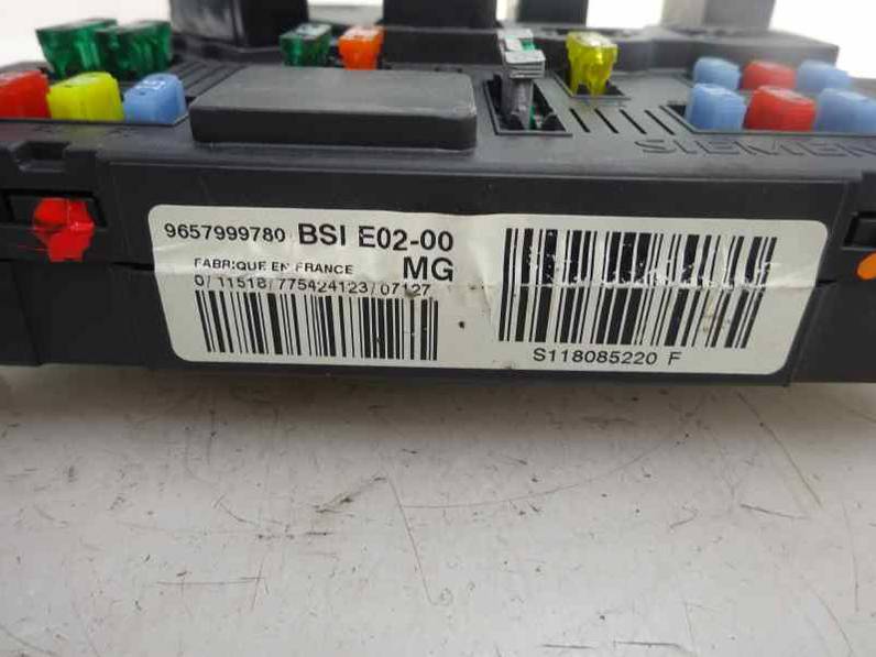CAJA RELES FUSIBLES CITROEN XSARA PICASSO 2007 1.6 16V HDI FAP (109 CV)