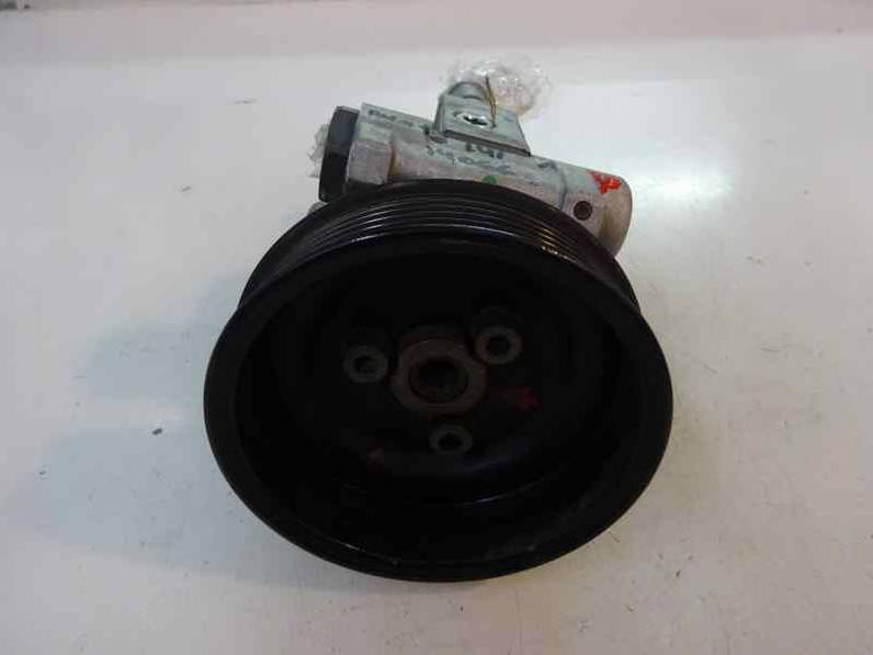 BOMBA DIRECCION VOLKSWAGEN POLO BERLINA 1998 1.4 (60 CV)