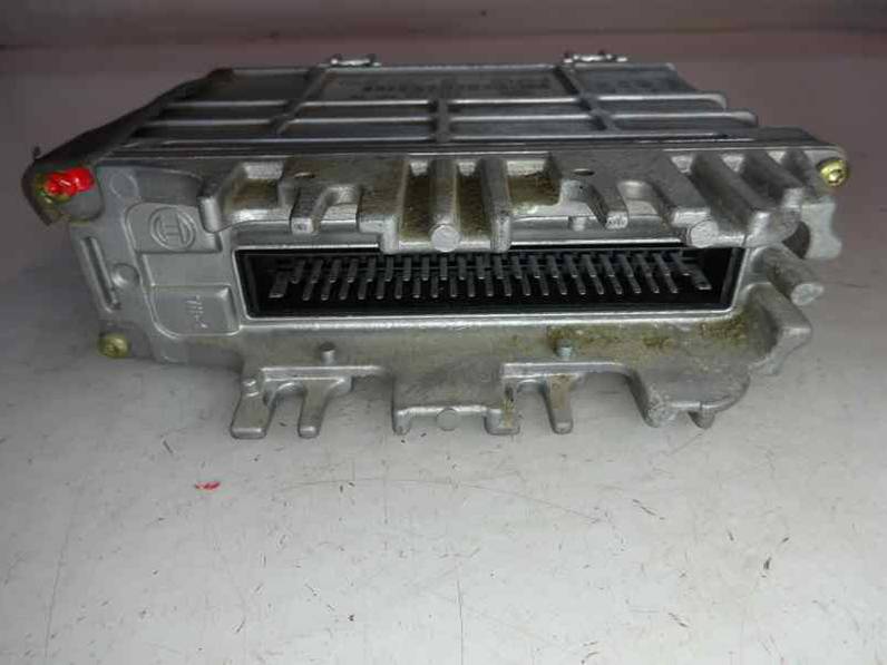 CENTRALITA MOTOR UCE VOLKSWAGEN POLO BERLINA 1998 1.4 (60 CV)