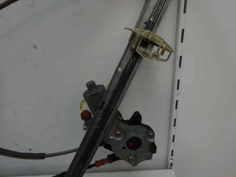 ELEVALUNAS DELANTERO IZQUIERDO CITROEN XSARA BERLINA 1998 1.9 TURBODIESEL (90 CV)