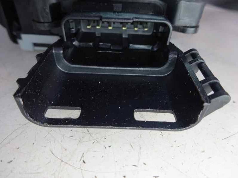 CERRADURA PUERTA TRASERA DERECHA CITROEN C3 PICASSO 2009 1.6 16V HDI (90 CV)