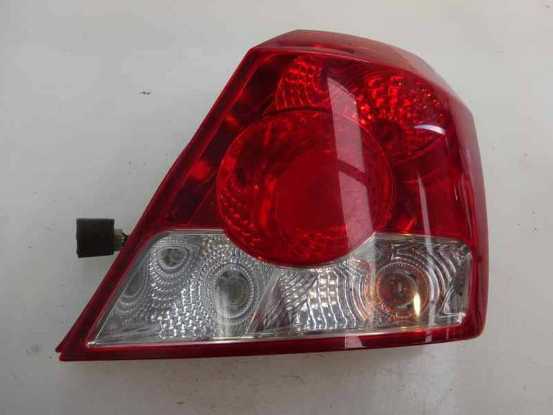 PILOTO TRASERO DERECHO DAEWOO KALOS 2004 1.2 (72 CV)