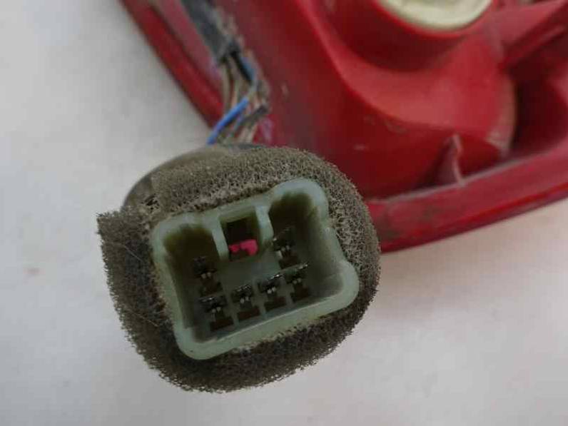 PILOTO TRASERO IZQUIERDO DAEWOO KALOS 2004 1.2 (72 CV)