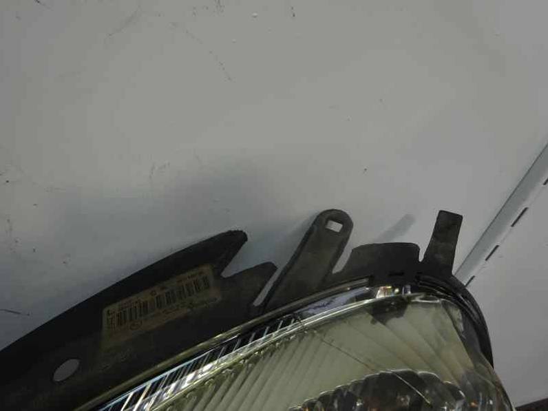 FARO IZQUIERDO CITROEN XSARA PICASSO 2001 2.0 HDI (90 CV)