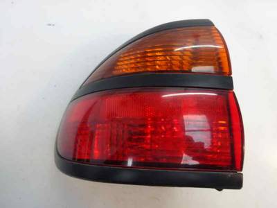 PILOTO TRASERO IZQUIERDO RENAULT LAGUNA 1998 1.6 (107 CV)