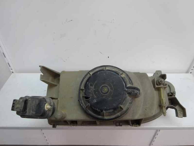 FARO DERECHO RENAULT 19 1994