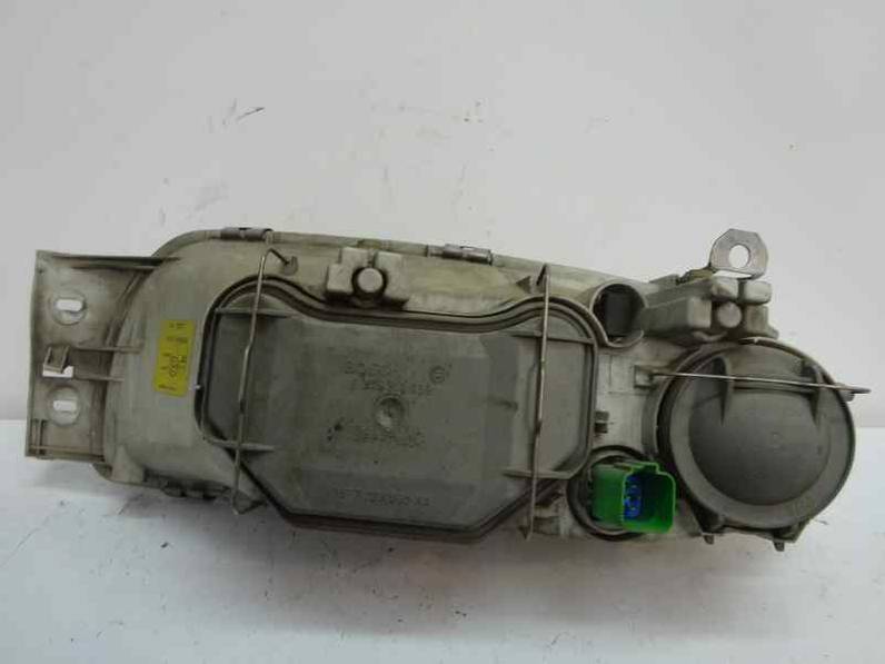 FARO DERECHO FORD FIESTA BERLINA 1998 1.25 16V (75 CV)