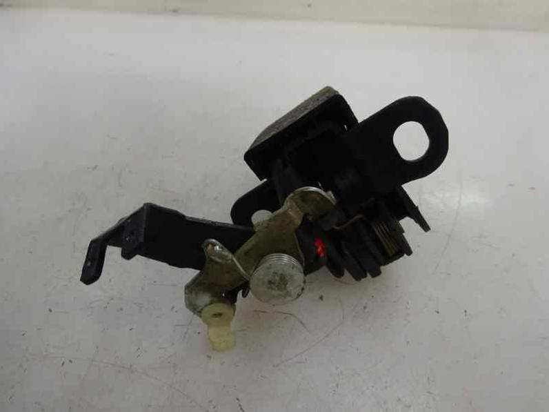 CERRADURA MALETERO PORTON VOLKSWAGEN CADDY KA KB 2011 1.6 TDI (75 CV)