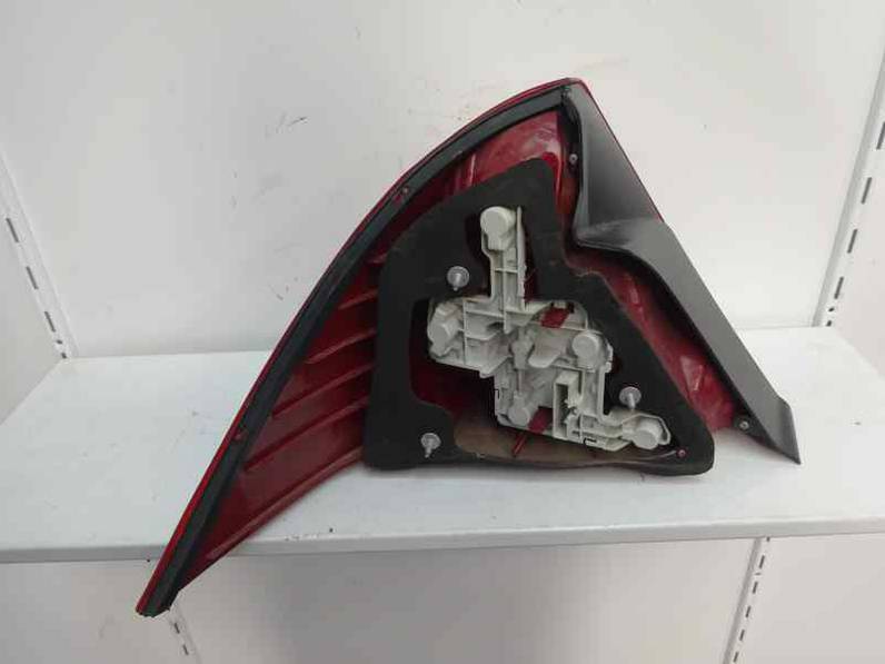 PILOTO TRASERO DERECHO FORD MONDEO BERLINA 2001 2.0 16V DI TD (116 CV)