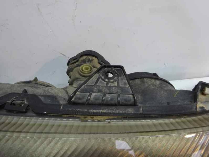 FARO IZQUIERDO RENAULT LAGUNA II 2001 1.9 DCI D (120 CV)