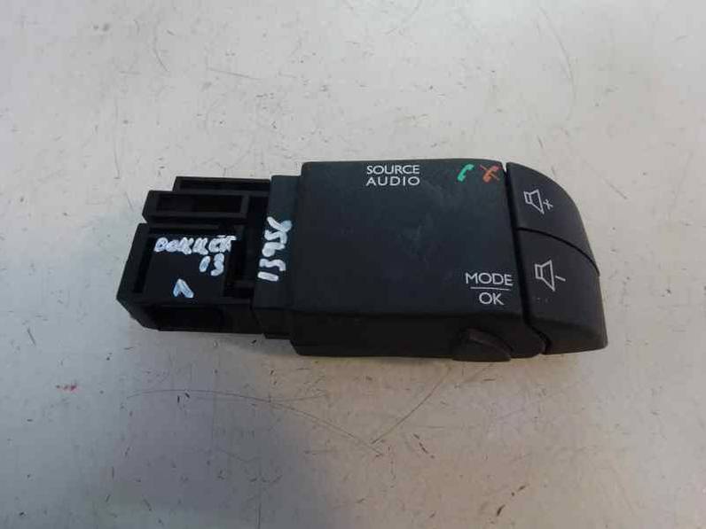 MANDO MULTIFUNCION DACIA DOKKER 2013 1.5 BLUE DCI D FAP (75 CV)