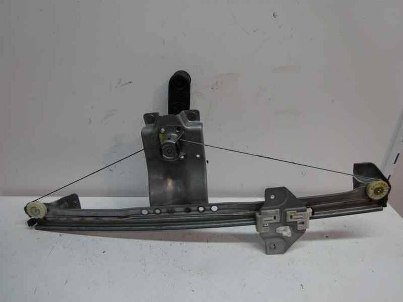 ELEVALUNAS DELANTERO DERECHO DACIA DOKKER 2013 1.5 BLUE DCI D FAP (75 CV)