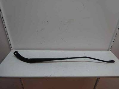 BRAZO LIMPIA DELANTERO DERECHO DACIA DOKKER 2013 1.5 BLUE DCI D FAP (75 CV)