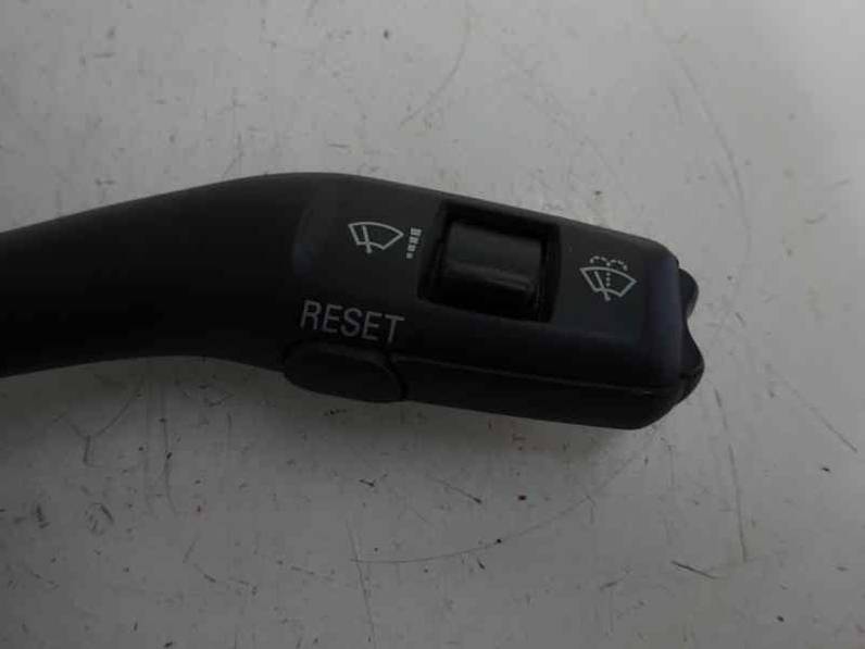 MANDO LIMPIA AUDI A4 BERLINA 2005 2.0 TDI (140 CV)