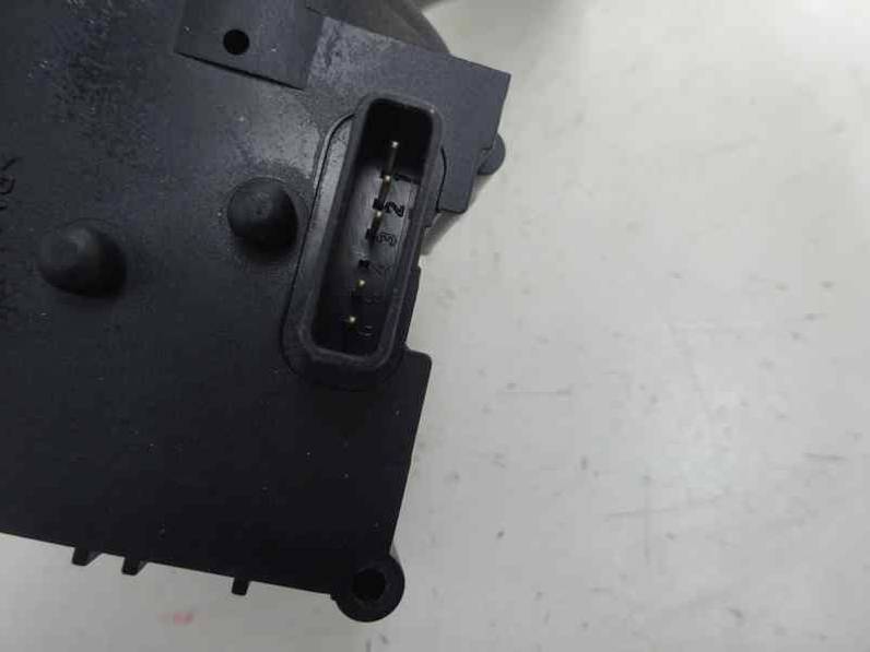 MANDO LIMPIA AUDI A4 BERLINA 2005 2.0 TDI (140 CV)