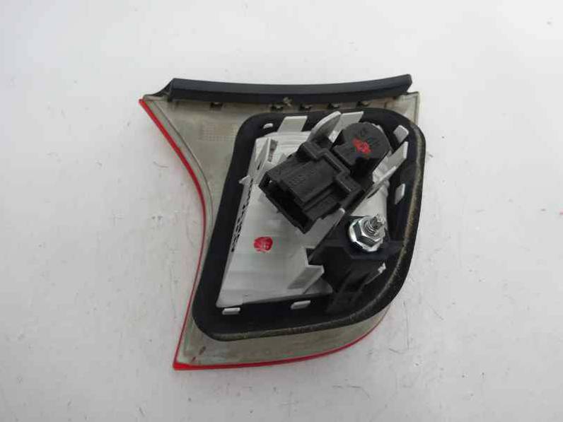 PILOTO TRASERO DERECHO AUDI A4 BERLINA 2005 2.0 TDI (140 CV)