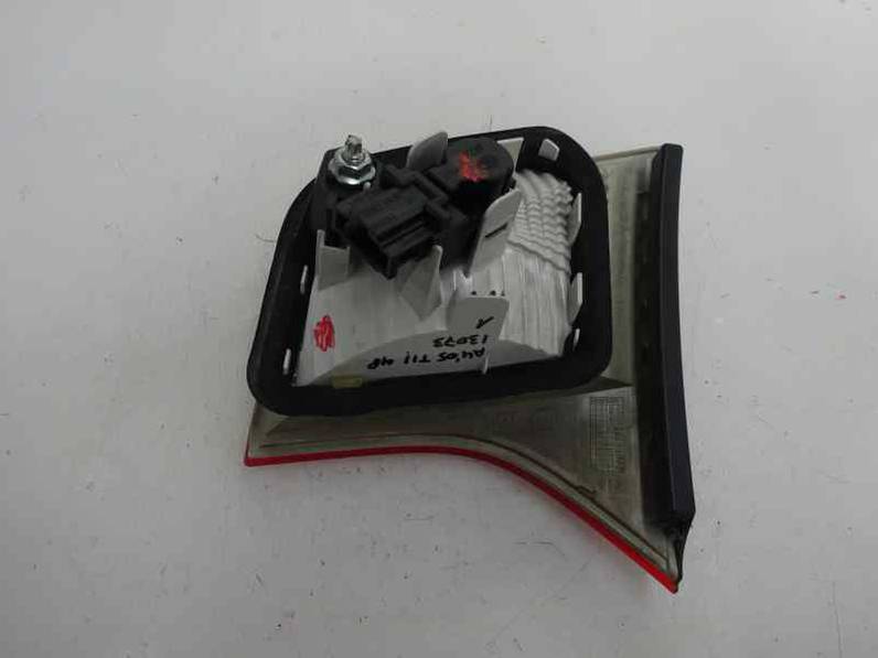 PILOTO TRASERO IZQUIERDO AUDI A4 BERLINA 2005 2.0 TDI (140 CV)