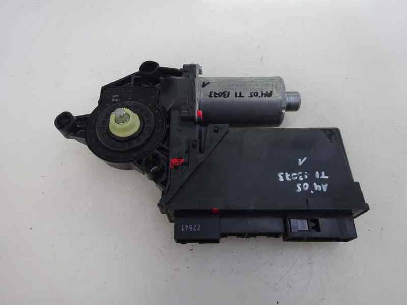 MOTOR ELEVALUNAS TRASERO IZQUIERDO AUDI A4 BERLINA 2005 2.0 TDI (140 CV)