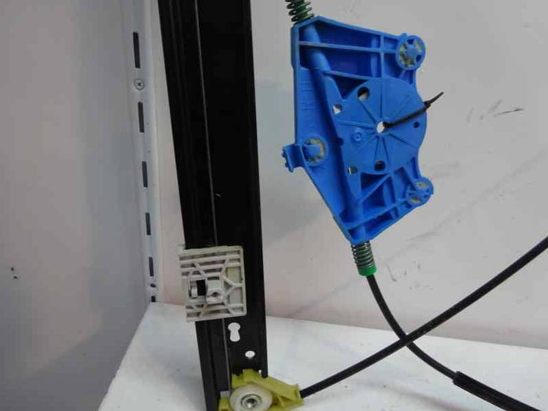 ELEVALUNAS DELANTERO DERECHO AUDI A4 BERLINA 2005 2.0 TDI (140 CV)