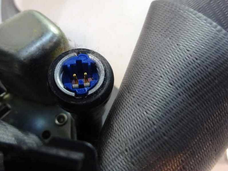 CINTURON SEGURIDAD DELANTERO IZQUIERDO AUDI A4 BERLINA 2005 2.0 TDI (140 CV)