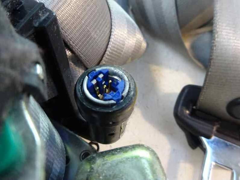 CINTURON SEGURIDAD DELANTERO DERECHO AUDI A4 BERLINA 2005 2.0 TDI (140 CV)