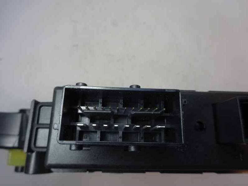 MOTOR ELEVALUNAS DELANTERO DERECHO CITROEN C4 GRAND PICASSO 2007 2.0 HDI FAP (136 CV)