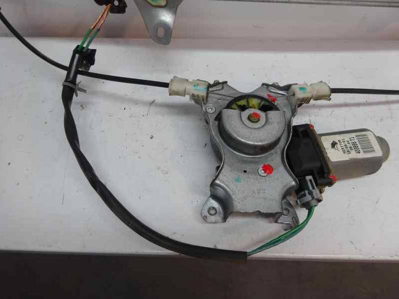 ELEVALUNAS DELANTERO DERECHO NISSAN ALMERA TINO 2001 2.2 16V TURBODIESEL (114 CV)