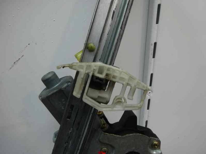 ELEVALUNAS DELANTERO IZQUIERDO CITROEN XSARA BERLINA 1998 1.9 TURBODIESEL (90 CV)