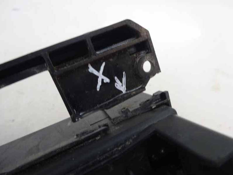 CAJA RELES FUSIBLES CITROEN C5 BERLINA 2003 2.0 HDI (109 CV)