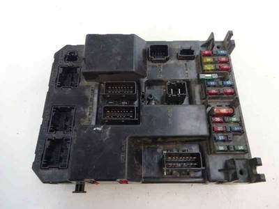 CAJA RELES FUSIBLES CITROEN C5 BERLINA 2003 2.0 HDI (109 CV)