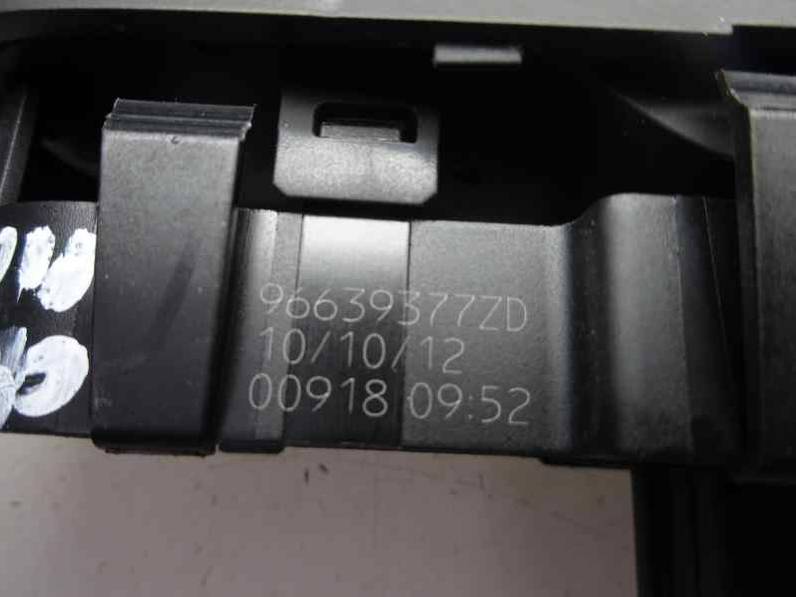 MANDO ELEVALUNAS DELANTERO DERECHO CITROEN C4 PICASSO 2013 1.6 HDI FAP (112 CV)