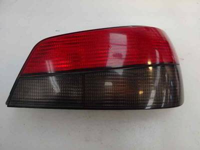 PILOTO TRASERO DERECHO PEUGEOT 306 BERLINA 3 4 5 PUERTAS 2000 1.9 D (69 CV)