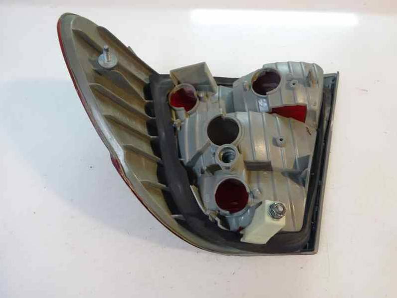 PILOTO TRASERO IZQUIERDO BMW SERIE 3 BERLINA 1999 2.0 16V D (136 CV)