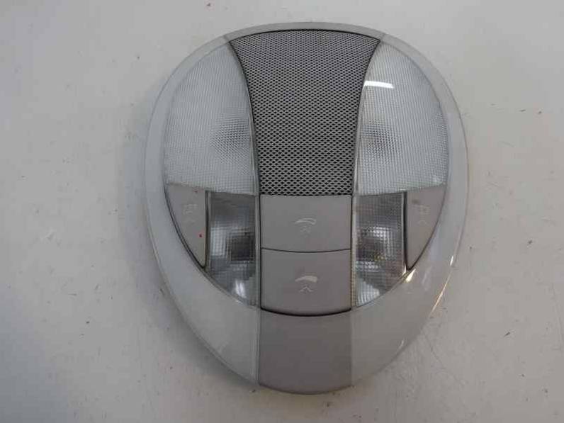 LUZ INTERIOR MERCEDES CLASE E BERLINA 2003 3.2 CDI (204 CV)