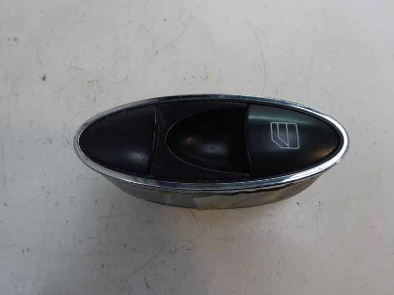 MANDO ELEVALUNAS DELANTERO DERECHO MERCEDES CLASE E BERLINA 2003 3.2 CDI (204 CV)