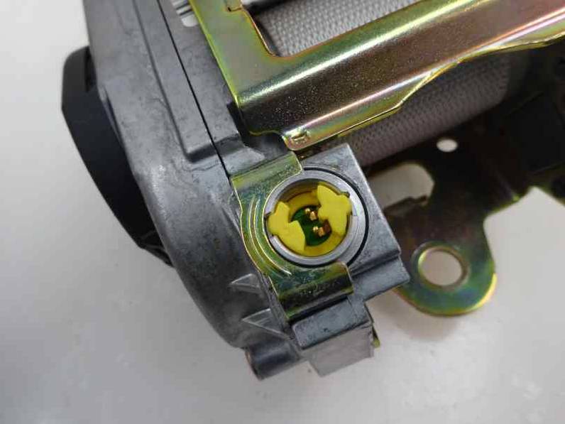 CINTURON SEGURIDAD DELANTERO DERECHO MERCEDES CLASE E BERLINA 2003 3.2 CDI (204 CV)