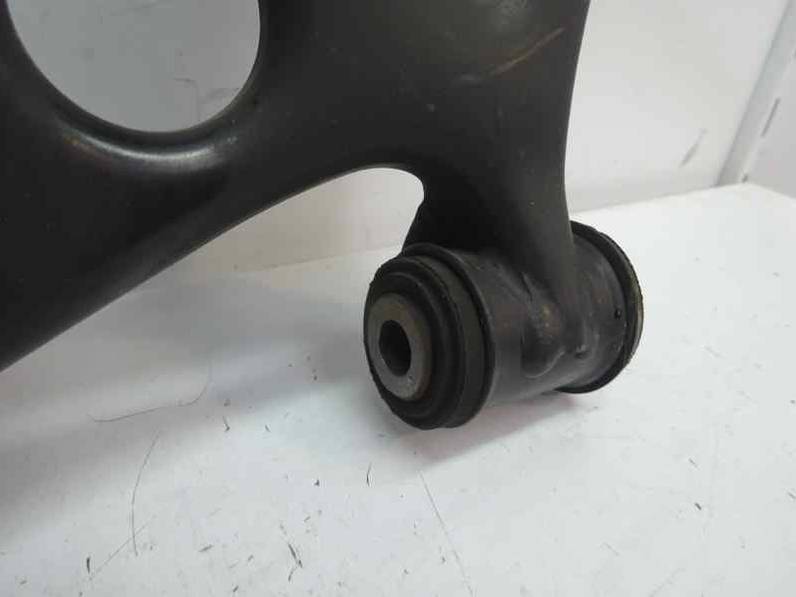 BRAZO SUSPENSION INFERIOR DELANTERO IZQUIERDO FIAT 500 X 2015 1.6 16V (110 CV)
