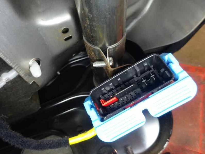 JUEGO ASIENTOS COMPLETO FIAT 500 X 2015 1.6 16V (110 CV)