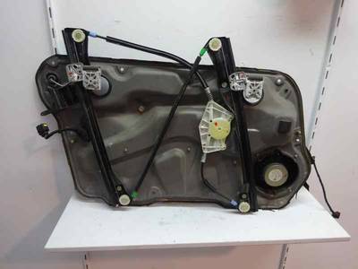 ELEVALUNAS DELANTERO DERECHO VOLKSWAGEN GOLF IV BERLINA 2002 1.9 TDI (101 CV)