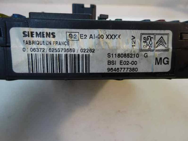 CAJA RELES FUSIBLES PEUGEOT 206 BERLINA 2002 1.4 HDI (68 CV)