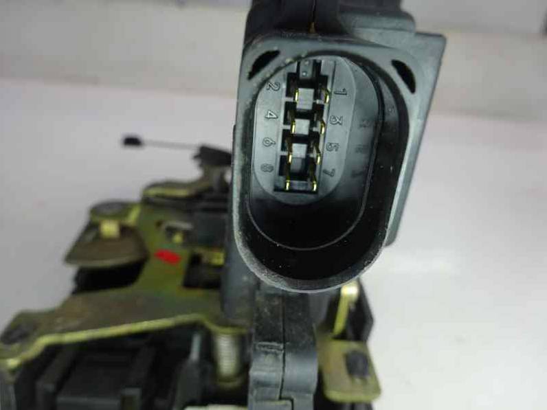 CERRADURA PUERTA DELANTERA DERECHA VOLKSWAGEN BORA BERLINA 2000 1.9 TDI (90 CV)