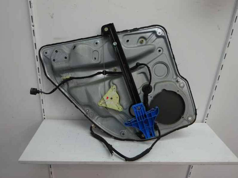 ELEVALUNAS TRASERO DERECHO VOLKSWAGEN BORA BERLINA 2000 1.9 TDI (90 CV)