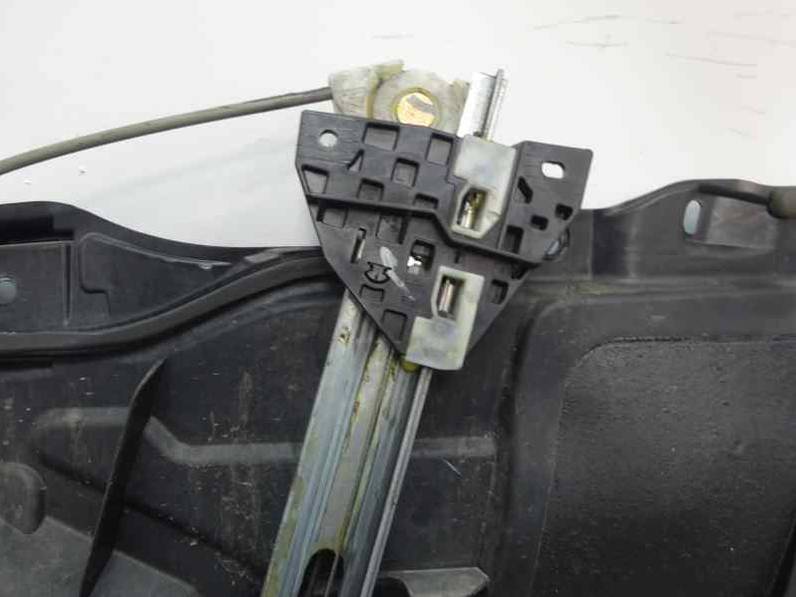 ELEVALUNAS DELANTERO IZQUIERDO MAZDA 3 BERLINA 2004 1.6 16V (105 CV)