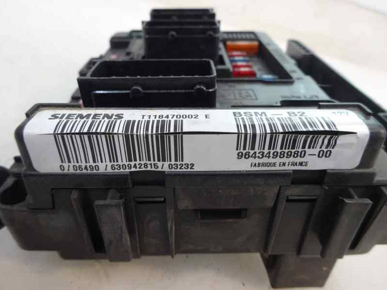 CAJA RELES FUSIBLES PEUGEOT PARTNER 2003 2.0 HDI (90 CV)