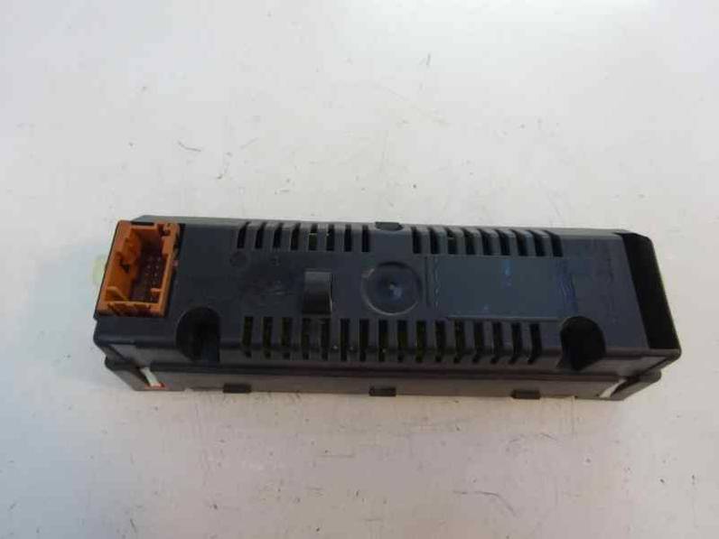 PANTALLA MULTIFUNCION CITROEN BERLINGO 2009