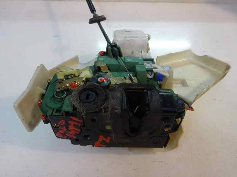 CERRADURA PUERTA TRASERA IZQUIERDA VOLKSWAGEN POLO 2003 1.9 SDI (64 CV)